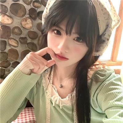 保姆摇摇铃 海报